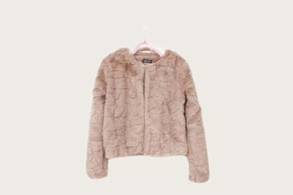 涪城区回收品牌衣服