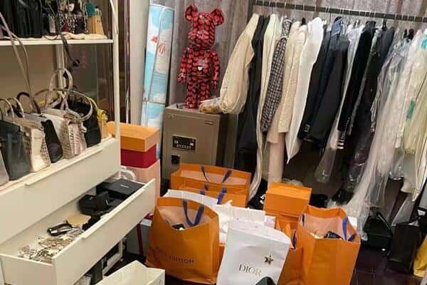 涪城区回收一线品牌衣服